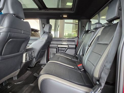 Used 2018 Ford F150 Raptor w/ Equipment Group 802A Luxury AWD/4WD image 17