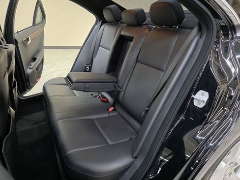 Used 2014 Mercedes-Benz C 250 Sedan w/ Multimedia Package image 24