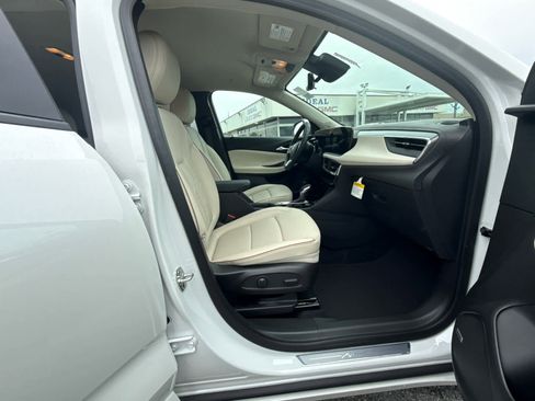 New 2026 Buick Encore GX Avenir w/ Avenir Technology Package AWD/4WD image 26
