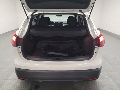 Used 2018 Nissan Rogue Sport S FWD image 29