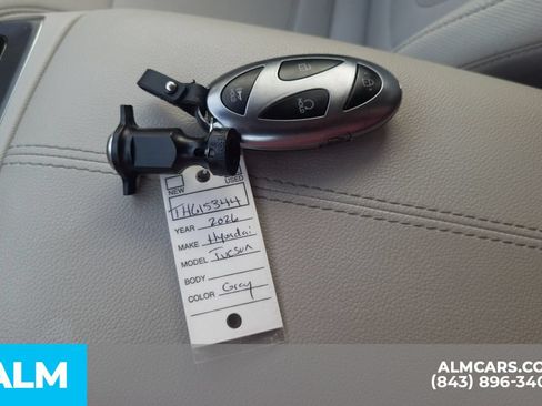 Used 2026 Hyundai Tucson SEL FWD image 16