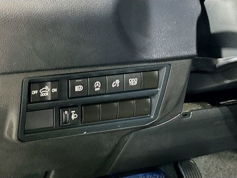 Used 2024 Toyota Tundra SR5 AWD/4WD image 8