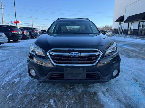 Used 2019 Subaru Outback 2.5i Limited image 2