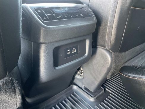 Used 2023 Nissan Pathfinder Rock Creek AWD/4WD image 11