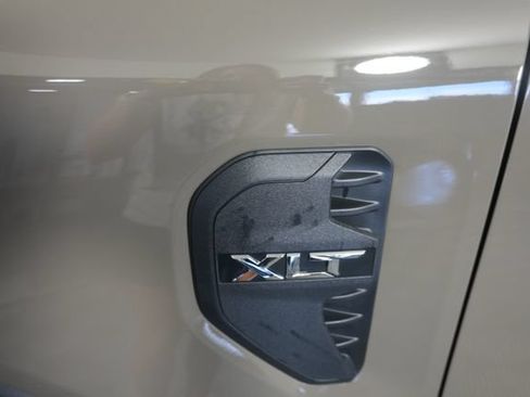 Used 2025 Ford Ranger XLT AWD/4WD image 11