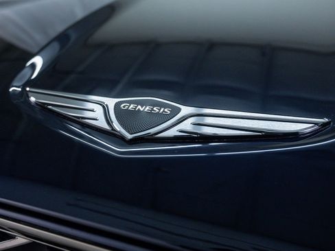 New 2026 Genesis GV70 2.5T Sport Prestige w/ G1 Accessory Package image 5