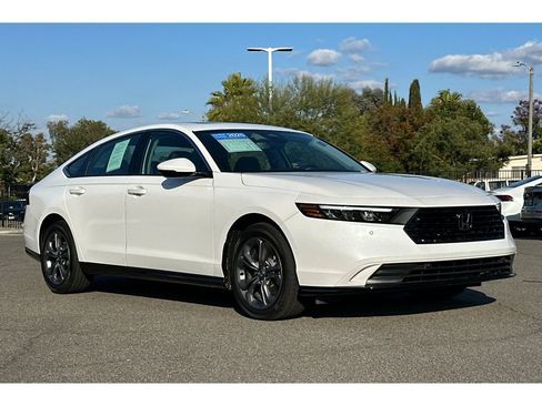 Certified 2025 Honda Accord EX-L image 8