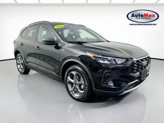 Used 2025 Ford Escape ST-Line video 1