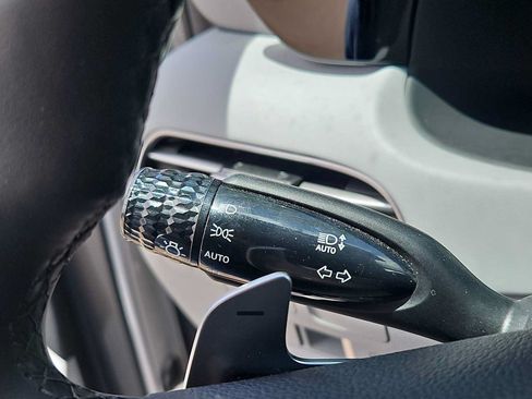 Certified 2025 Hyundai Palisade SEL FWD image 26