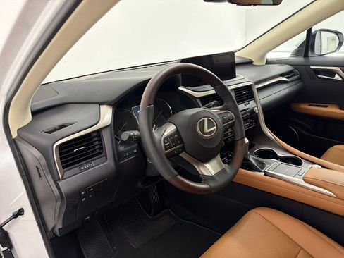 Certified 2021 Lexus RX 350 FWD w/ Premium Package image 4