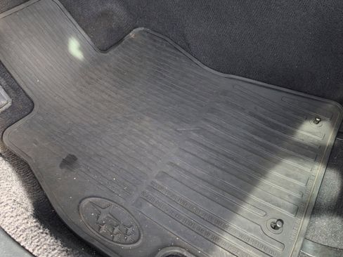 Used 2017 Subaru Legacy 2.5i Limited image 36