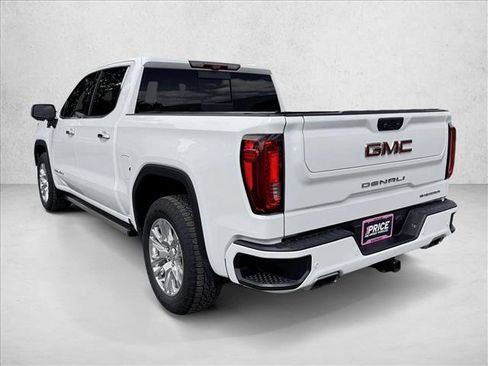 Used 2023 GMC Sierra 1500 Denali w/ Technology Package AWD/4WD image 5