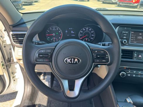 Used 2017 Kia Optima LX image 26