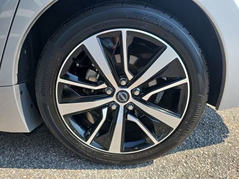Used 2023 Nissan Maxima SV w/ Floor Mat Group image 34