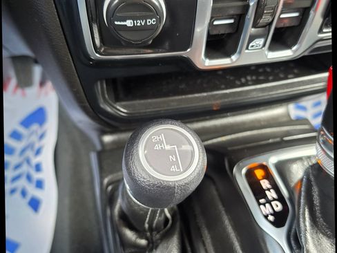Used 2024 Jeep Wrangler Unlimited Sport AWD/4WD image 20
