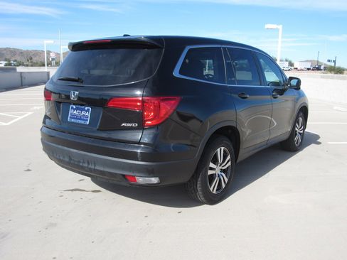 Used 2017 Honda Pilot EX-L image 5