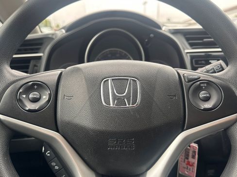 Used 2019 Honda Fit LX image 11