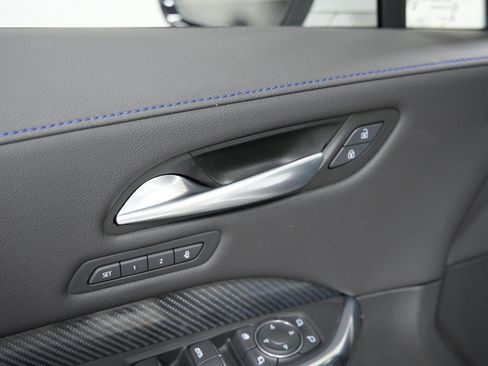 Used 2024 Cadillac XT4 Sport image 27