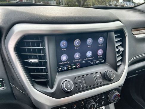 Certified 2023 GMC Acadia SLE w/ Driver Convenience Package image 13