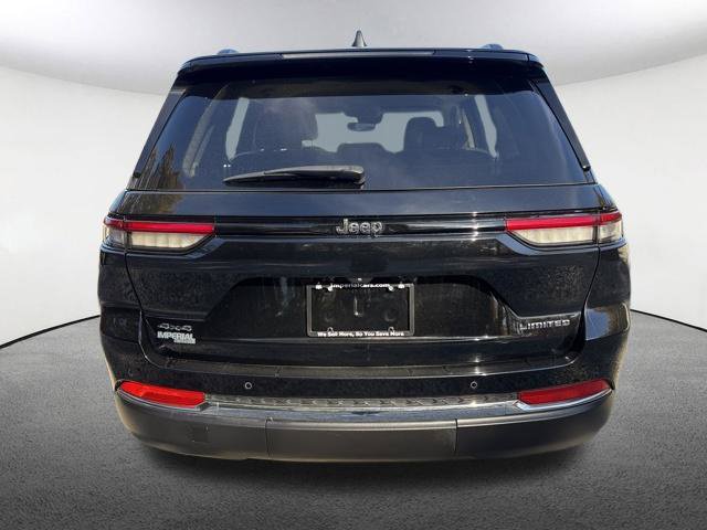 Used 2022 Jeep Grand Cherokee Limited AWD/4WD image 11