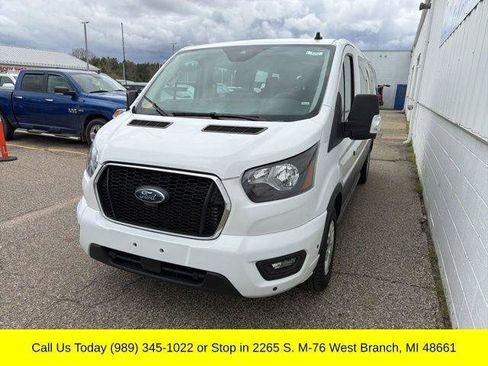 Used 2024 Ford Transit 350 XLT RWD image 4