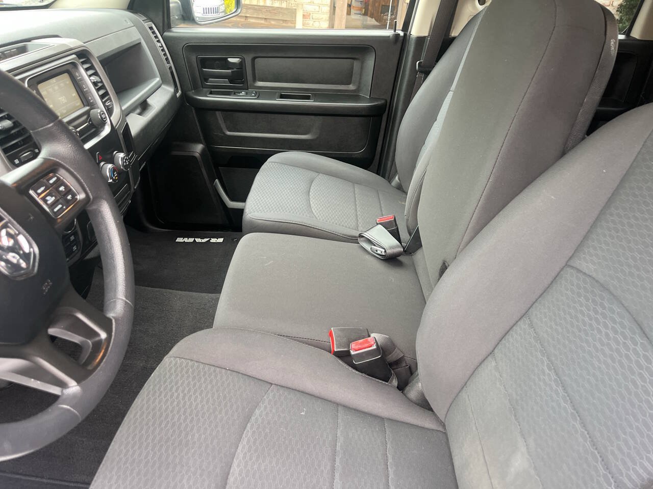 Used 2019 RAM 1500 Express w/ Express Value Package AWD/4WD image 30