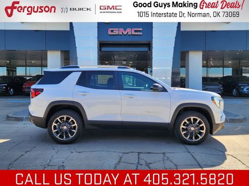 New 2027 GMC Terrain Elevation w/ Elevation Premium Package FWD image 3