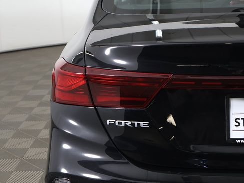 Used 2023 Kia Forte LXS image 13