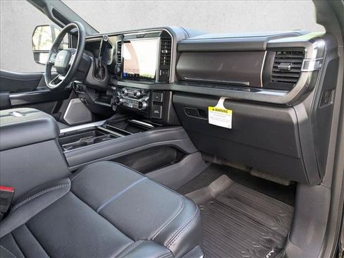 Used 2026 Ford F450 Platinum w/ FX4 Off-Road Package AWD/4WD image 20