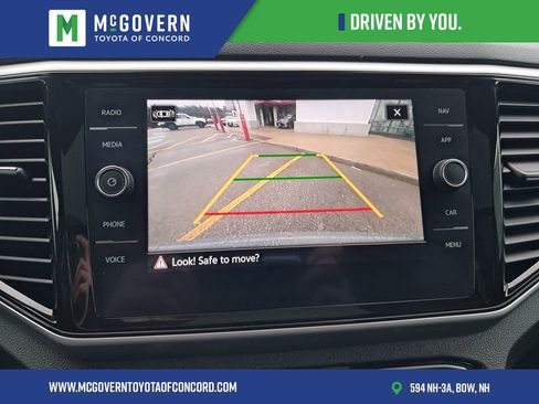Used 2021 Volkswagen Atlas Cross Sport SEL AWD/4WD image 34