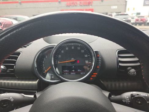 Used 2017 MINI Cooper Clubman S image 16
