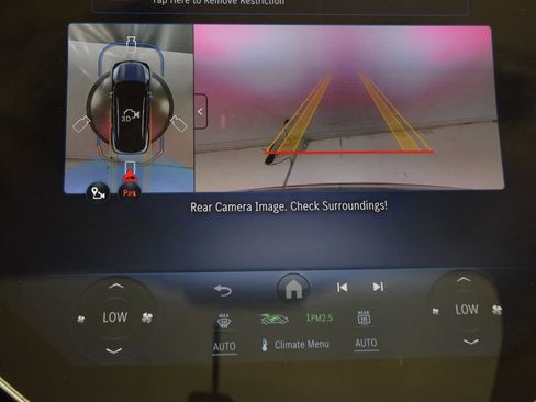 Used 2025 Mercedes-Benz EQS 450+ 4MATIC SUV image 33