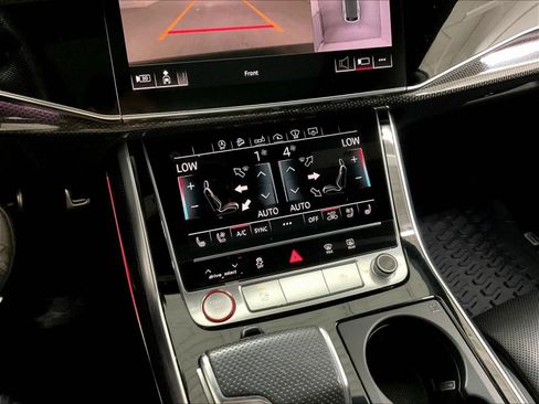 Used 2020 Audi SQ8 Prestige w/ Prestige Package AWD/4WD image 24