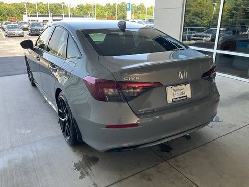 Certified 2025 Honda Civic Sport image 18
