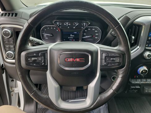 Used 2021 GMC Sierra 1500 SLT AWD/4WD image 21