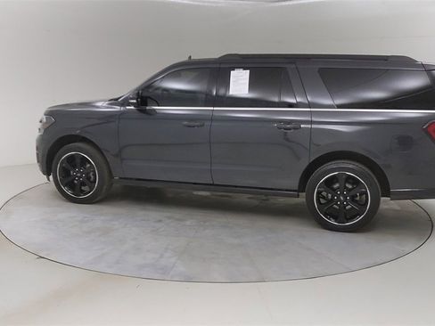 Certified 2022 Ford Expedition Max Limited image 19