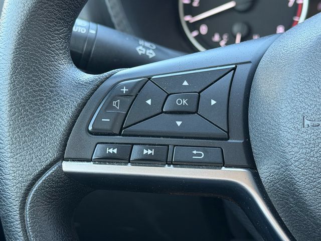 Used 2024 Nissan Sentra SV FWD image 16