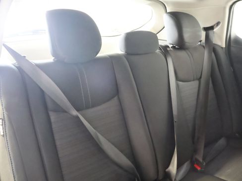 Used 2025 Nissan Leaf S FWD image 43