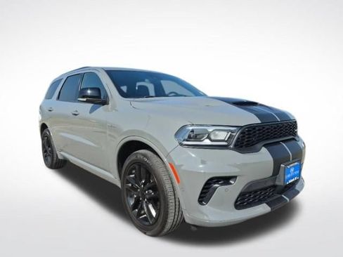 Used 2025 Dodge Durango R/T AWD/4WD image 3