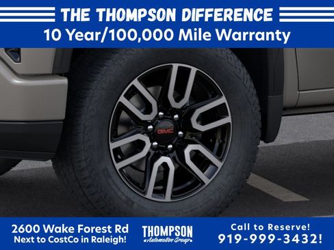 New 2026 GMC Sierra 1500 AT4 w/ Technology Package AWD/4WD image 12