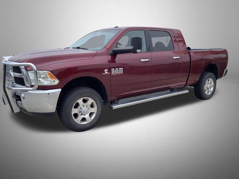 Used 2016 RAM 2500 SLT w/ Cold Weather Group AWD/4WD image 1