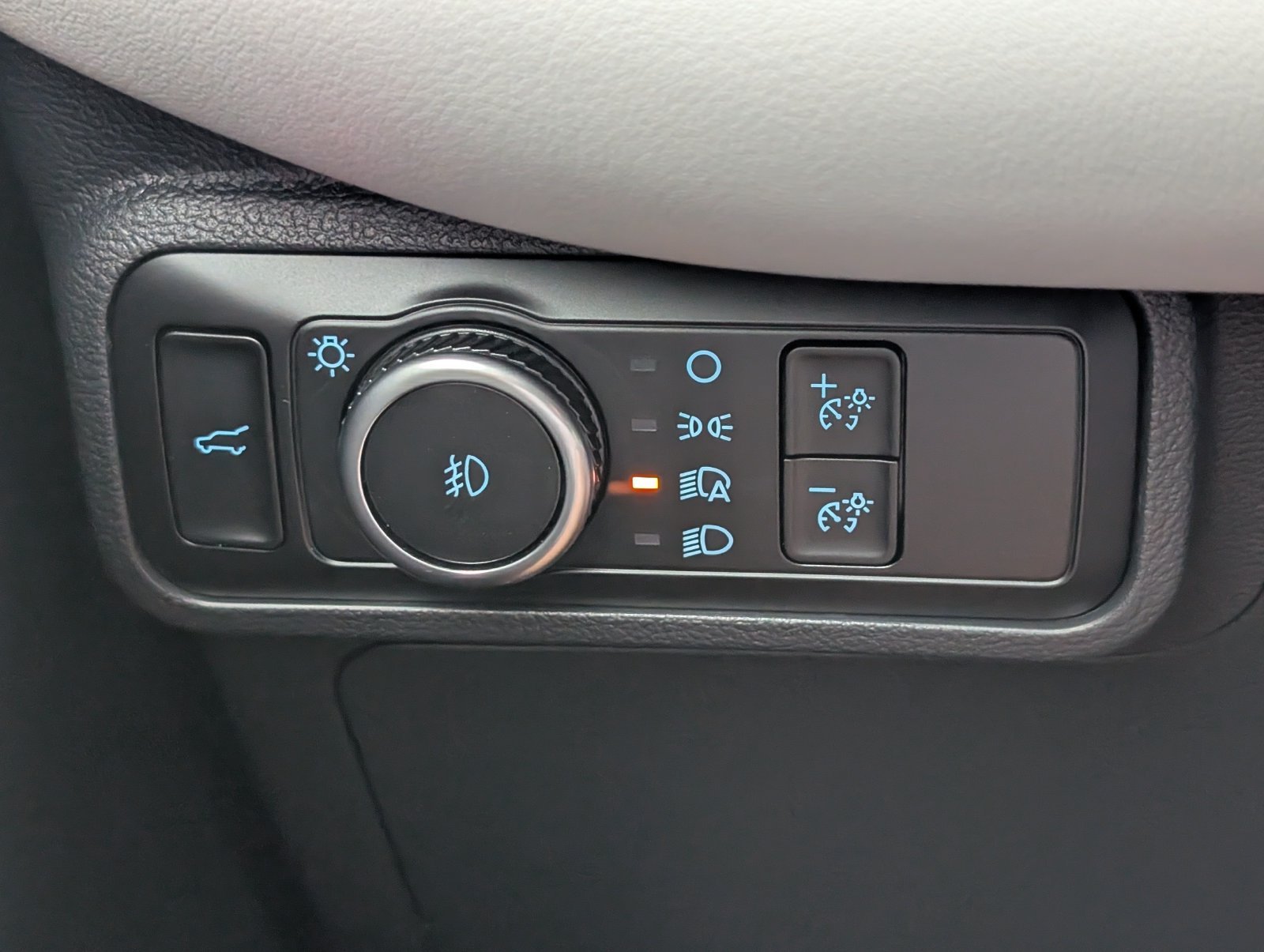 New 2027 Ford Explorer Active w/ Active Comfort Package RWD image 23