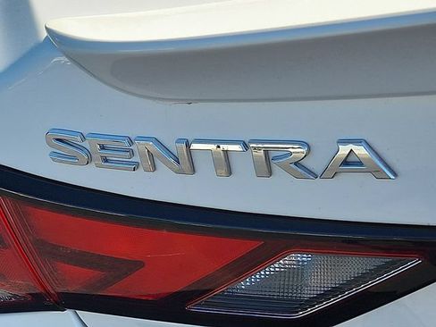 Certified 2023 Nissan Sentra SR w/ Trunk Package FWD image 29