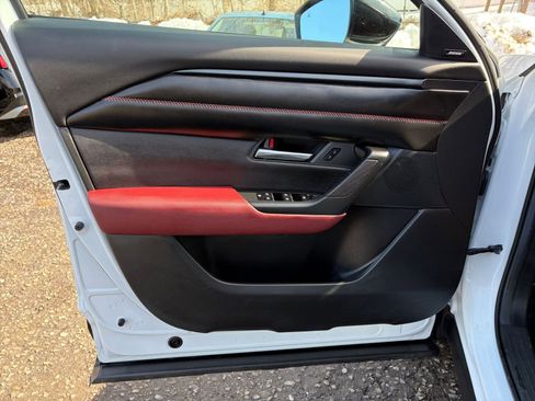 Used 2025 MAZDA CX-50 2.5 Hybrid w/ Premium Plus Pkg image 18