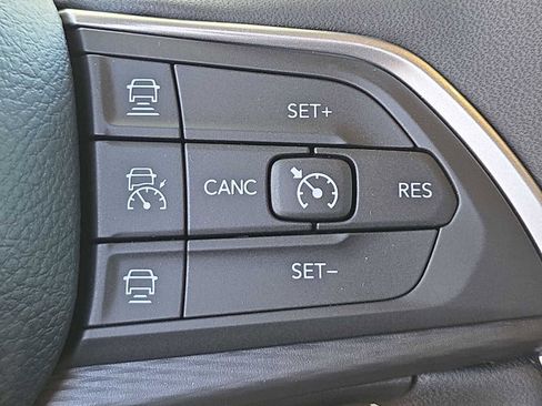 New 2025 Jeep Grand Cherokee Laredo image 43