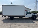 Used 2005 Ford F450 XLT image 2
