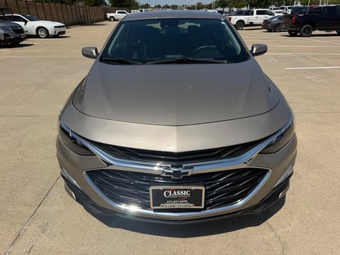 Used 2023 Chevrolet Malibu RS w/ LPO, Floor Liner Package FWD image 8