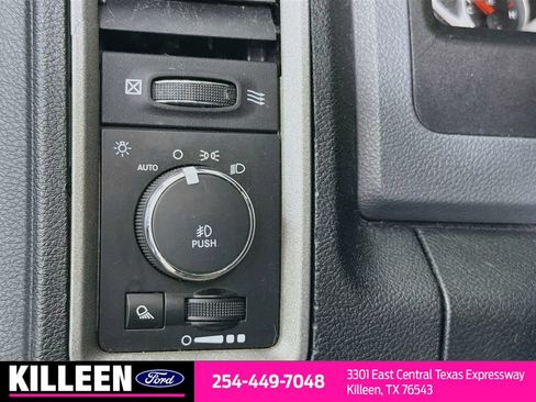 Used 2015 RAM 1500 Express w/ Black Ram 1500 Express Group AWD/4WD image 7