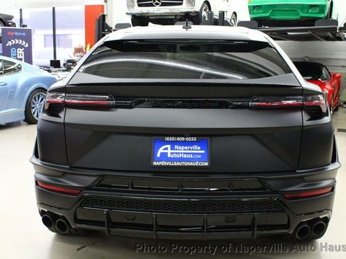 Used 2023 Lamborghini Urus S image 6