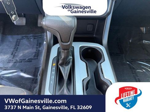 Used 2018 Chevrolet Colorado LT w/ LT Convenience Package RWD image 22
